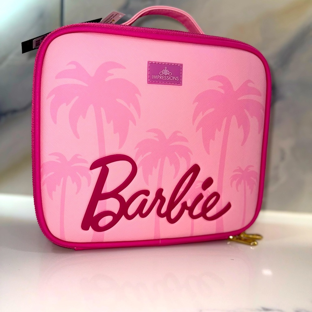 Impressions Beautiful well made, pink Barbie edition box case.